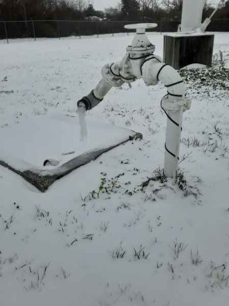 Angelina water frozen pipe from winter storm